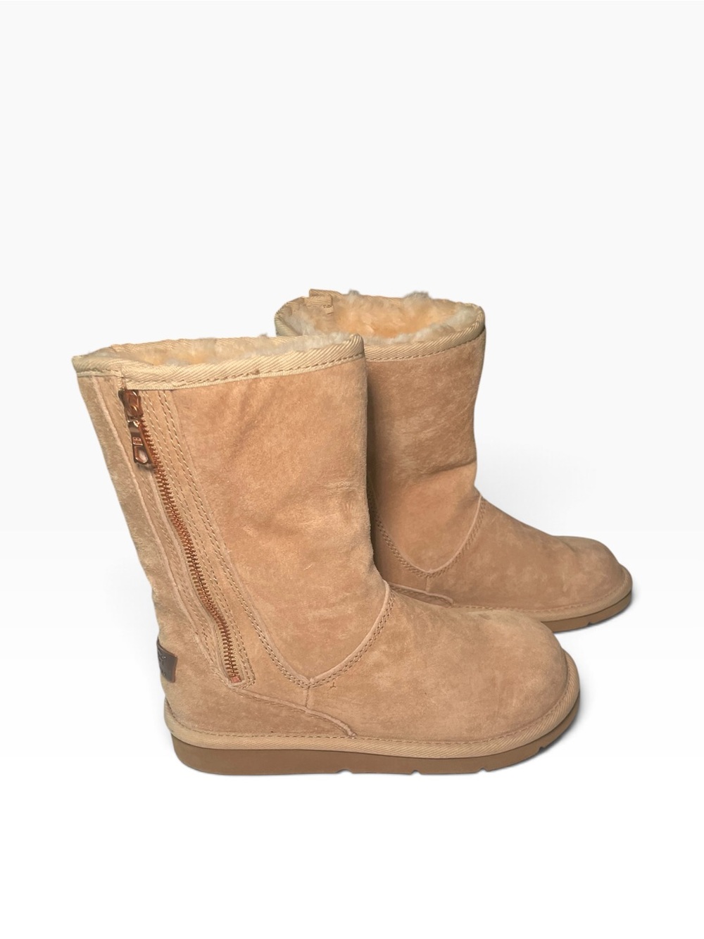 ✨ BRAND NEW / NEVER WORN UGG Mayfaire Suede Zip Boots ✨